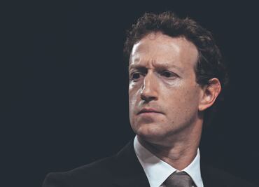 Zuckerberg atribuye en juicio éxito de Instagram y WhatsApp a Facebook; señala que "no tenían suficiente ambición"