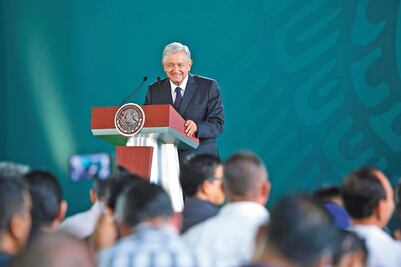 No hay amenaza de recesión, asegura López Obrador  