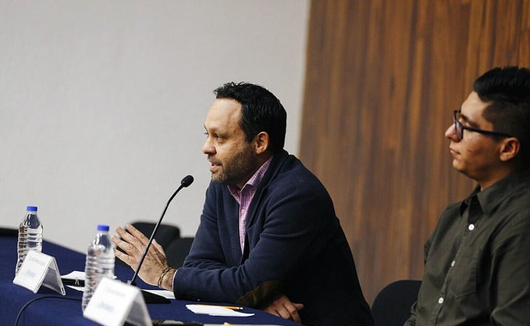 El diputado ciudadano habló ante la comunidad del Centro Universitario de Ciencias Sociales y Humanidades de la UdeG. /Especial