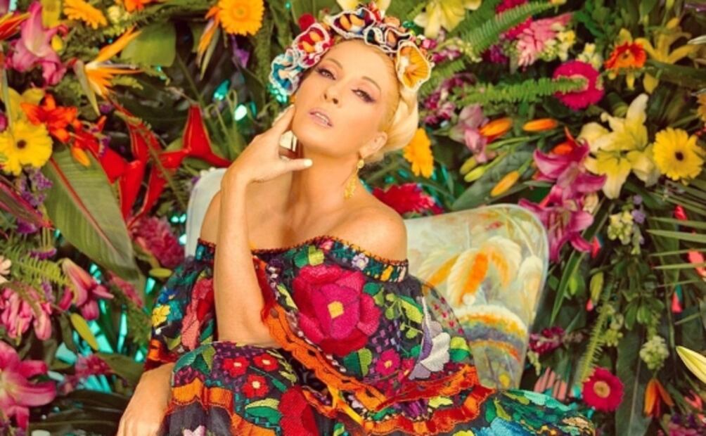 No sólo Grupo Firme, estos artistas también han sido abucheados por el público