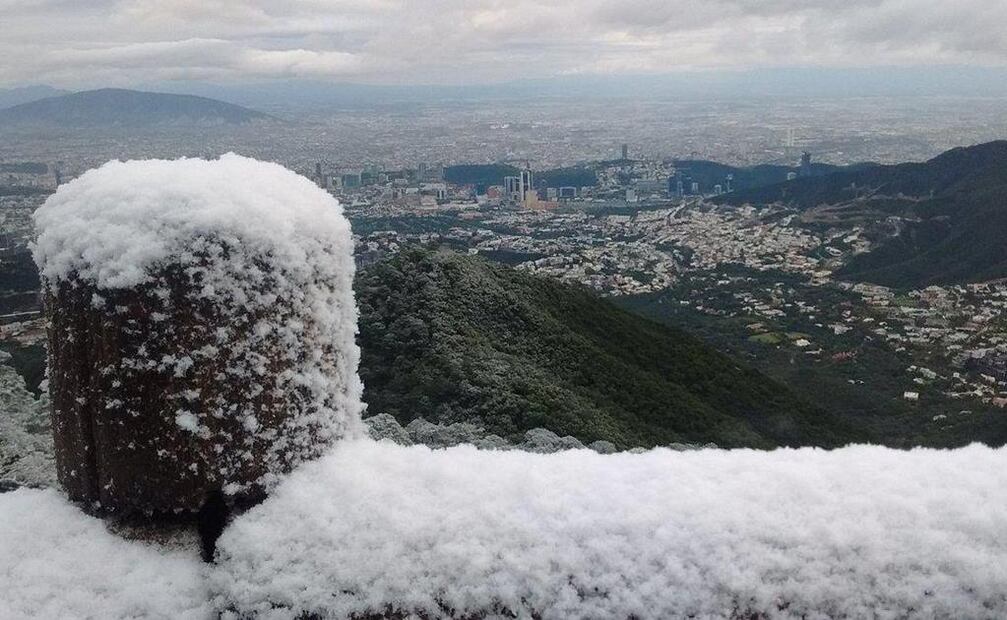 En Nuevo León, específicamente en el Parque Ecológico Chipinque amanecieron cubiertos de nieve y aguanieve con temperaturas de hasta -7 Foto:Archivo.