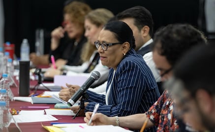 Condena Segob asesinato de María del Carmen Morales, madre buscadora y su hijo; buscadores guardan minuto de silencio