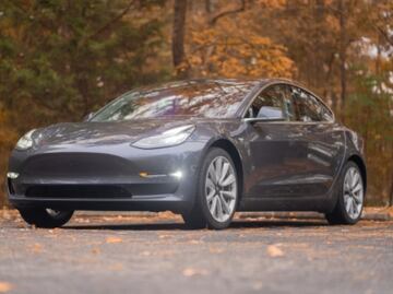 México destina carril exclusivo para Tesla en la frontera