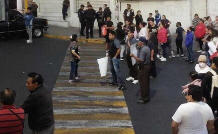 Bloquean Puente de Vigas por desabasto de agua en Tlalnepantla; colapsan circulación