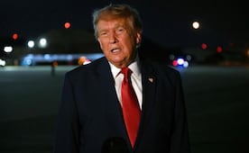 Demandan a Trump por vender acceso a sus publicaciones en Truth Social; “perjudica la libertad de prensa”, alegan