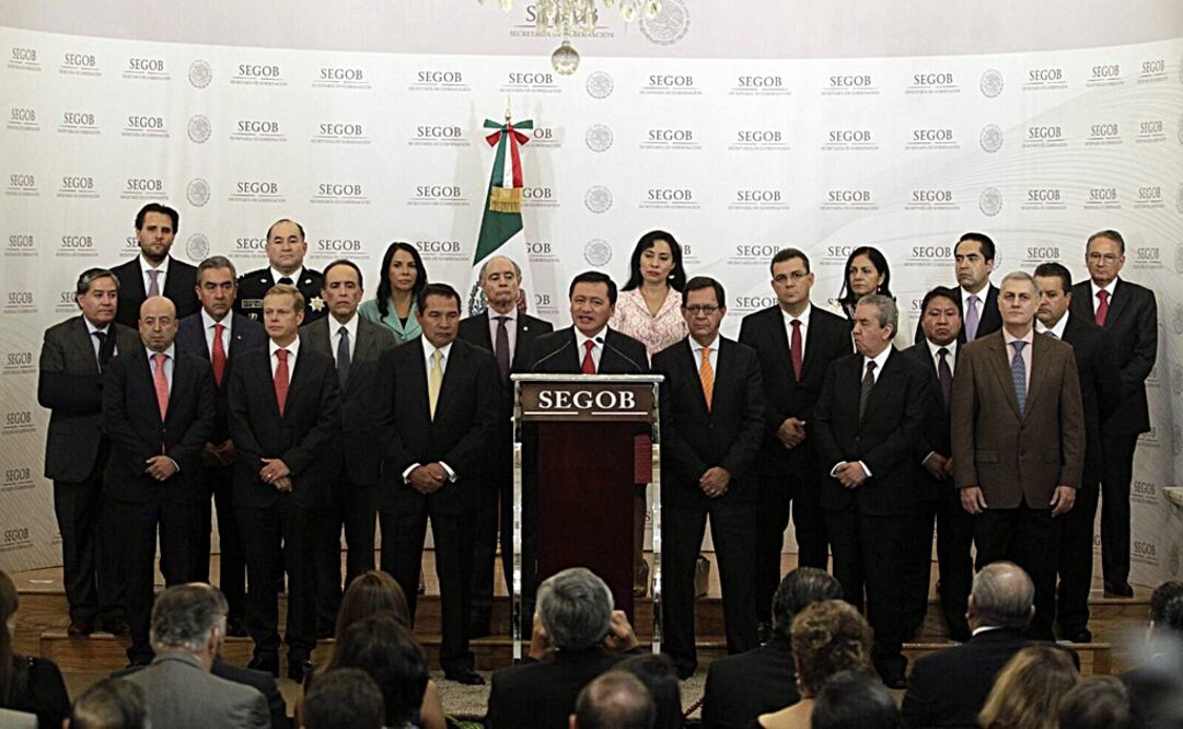 El titular de Gobernación fue el encargado de anunciar los cambios./Alejandro Acosta - EL UNIVERSAL