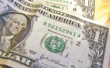 Tras anuncios de la Fed, dólar se mantiene arriba de 20 pesos