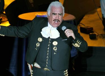 Vicente Fernández ya respira sin ventilador artificial