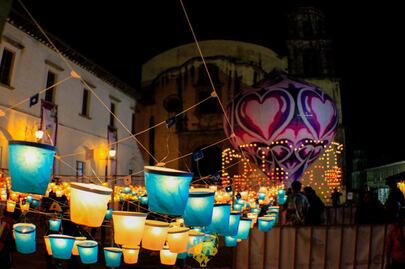 Dónde es el Festival Internacional de Globos de Cantolla