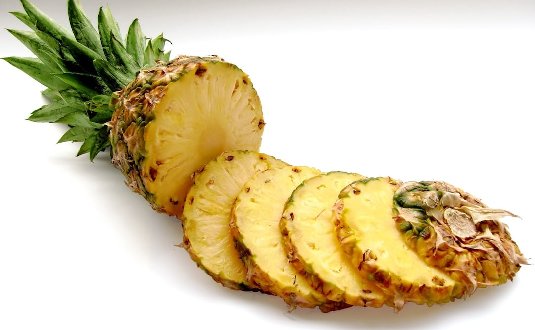 La piña es una fruta que cuenta con diversas propiedades nutritivas. Imagen: Pixabay