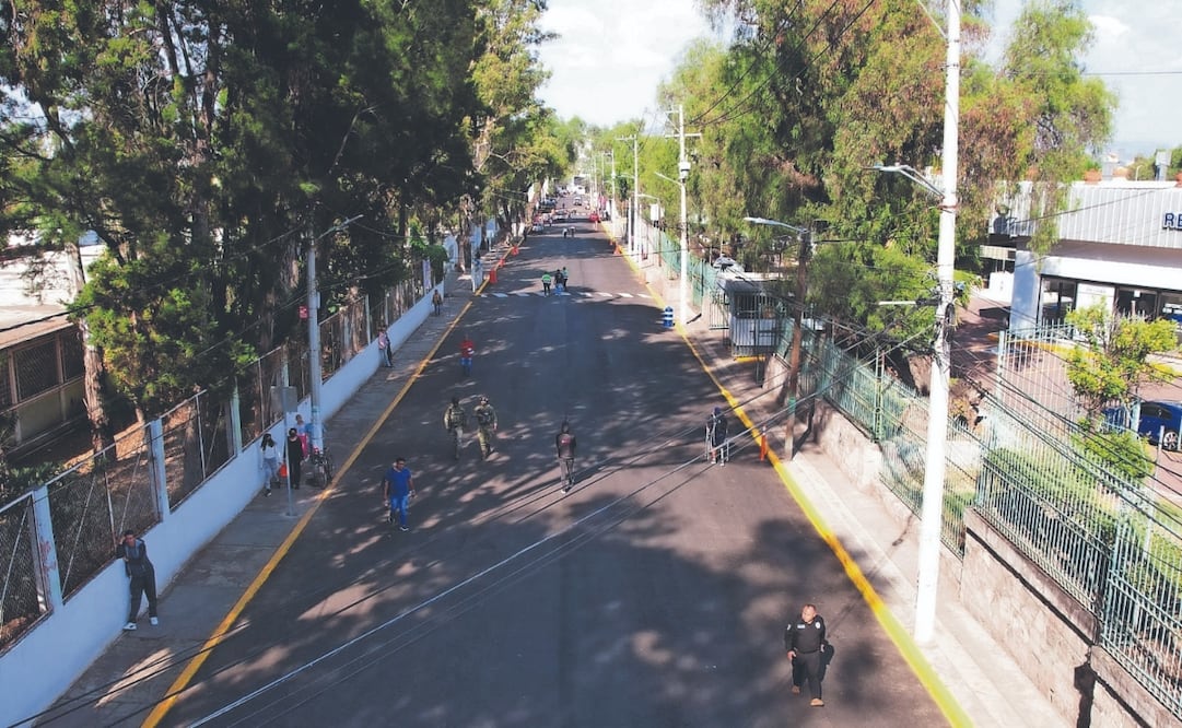 La avenida del Trabajo que conecta con la avenida Revolución y la carretera Texcoco-Lechería fue repavimentada. Foto: Especial