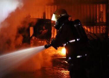 Con bomba molotov fue provocado incendio en instalaciones de empresa pública del gobierno de NL