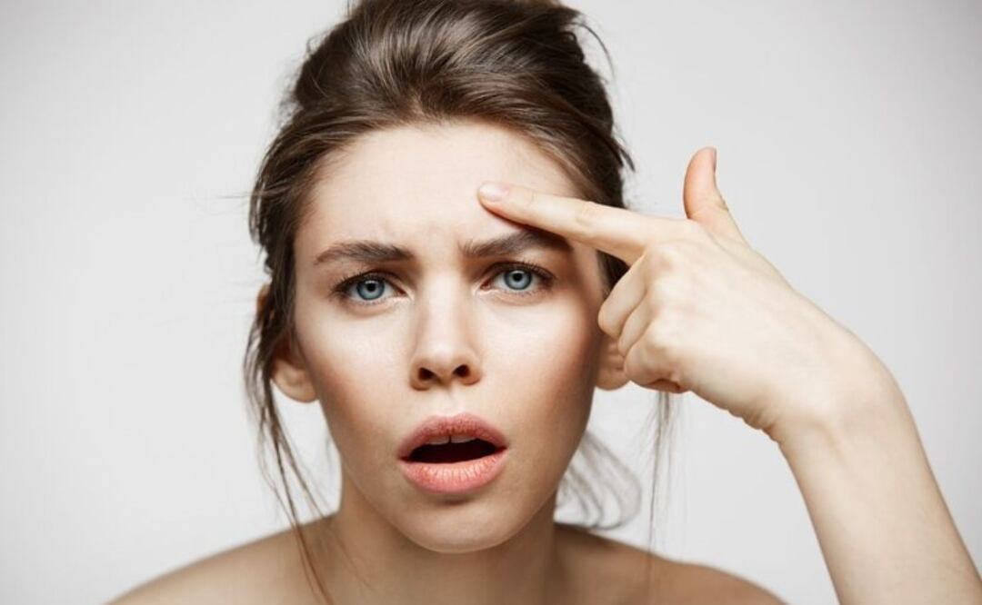 Cómo aliviar el temblor de párpados. Fuente: Freepik