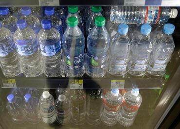 Aeropuerto de San Francisco prohíbe botellas de plástico en sus instalaciones