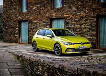 Según estudio, es más fácil recordar nombres de autos que alfanuméricos