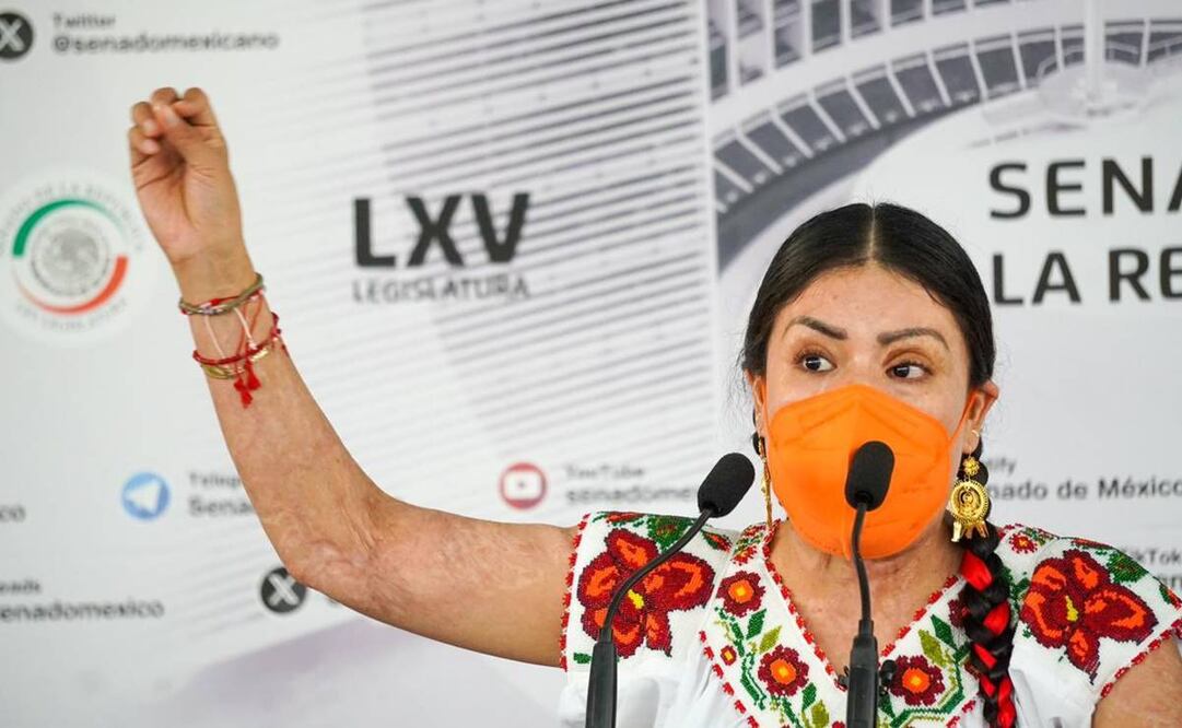 La saxofonista Maria Elena Ríos visitó el Senado / Foto: Twitter