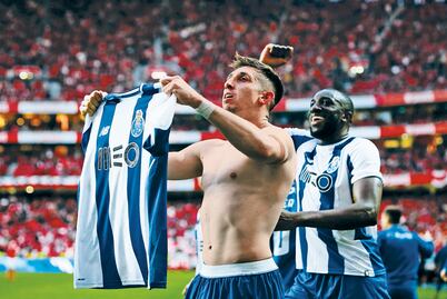 Entrenador del Porto, esperanzado con renovación de Herrera