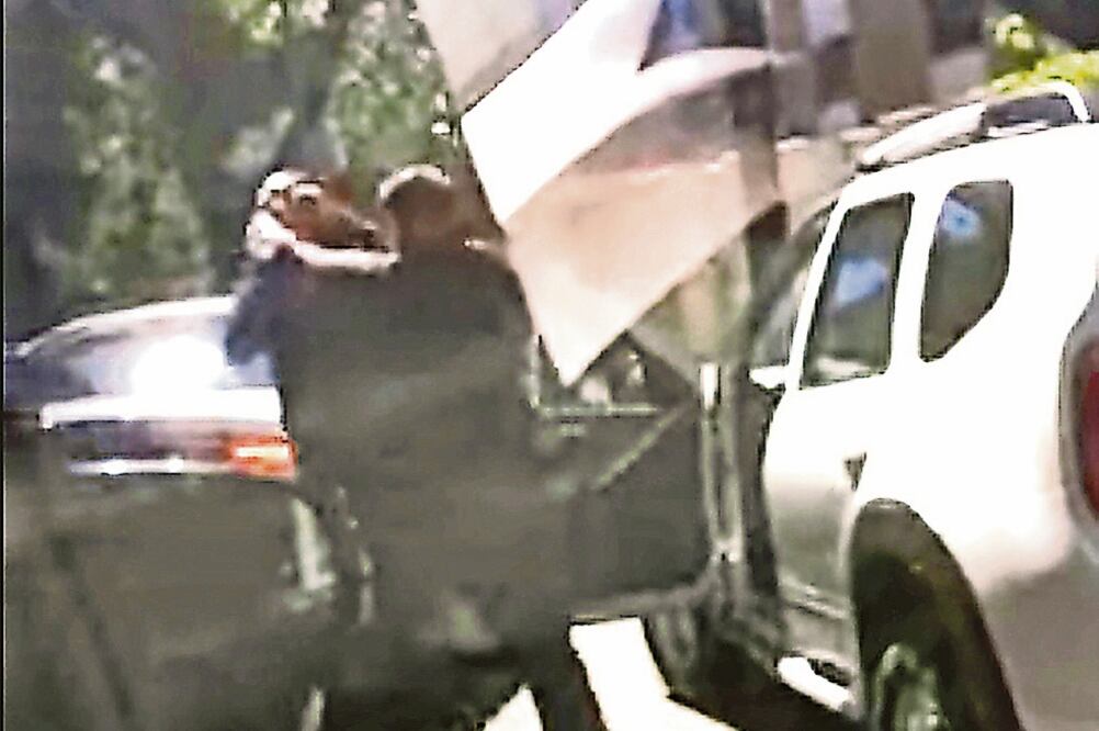 Los hechos que le son imputados a Alberto Sentíes derivaron porque uno de sus escoltas golpeó a un conductor (ARCHIVO EL UNIVERSAL)