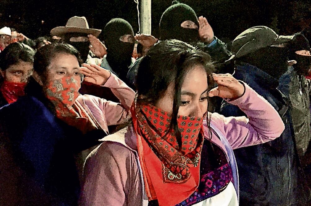 “No es por el poder”. El EZLN y el CNI aseguran que su intención de buscar la Presidencia es organizar la representación de los pueblos indígenas (ARCHIVO. EL UNIVERSAL)