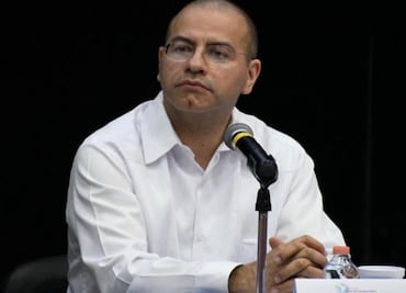 Consejero del INE asegura que "defienden privilegios" quienes no quieren reforma