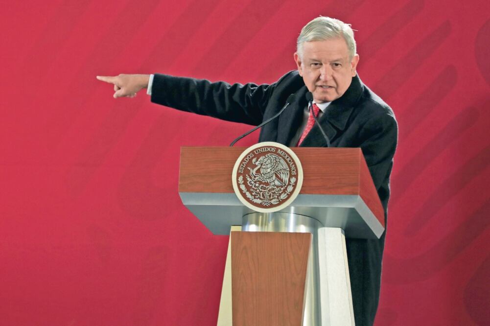 En su conferencia de prensa, el presidente Andrés Manuel López Obrador aseveró que hacer la declaración patrimonial es una cuestión de índole moral. Foto: IRVIN OLIVARES. EL UNIVERSAL