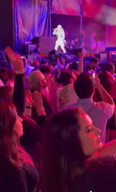 Christian Nodal muestra el nuevo tatuaje que tapó el recuerdo de Belinda 