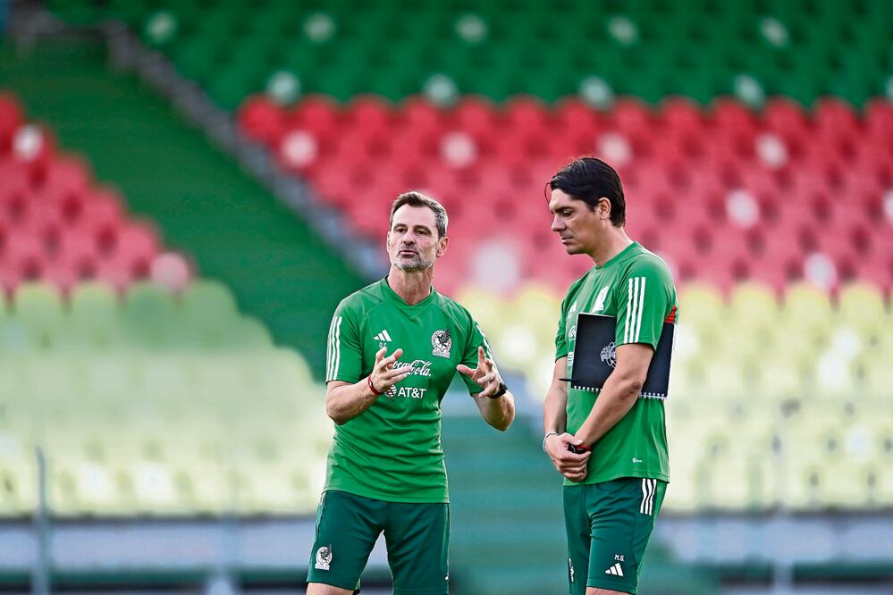 Diego Cocca alista el debut de la Selección Mexicana