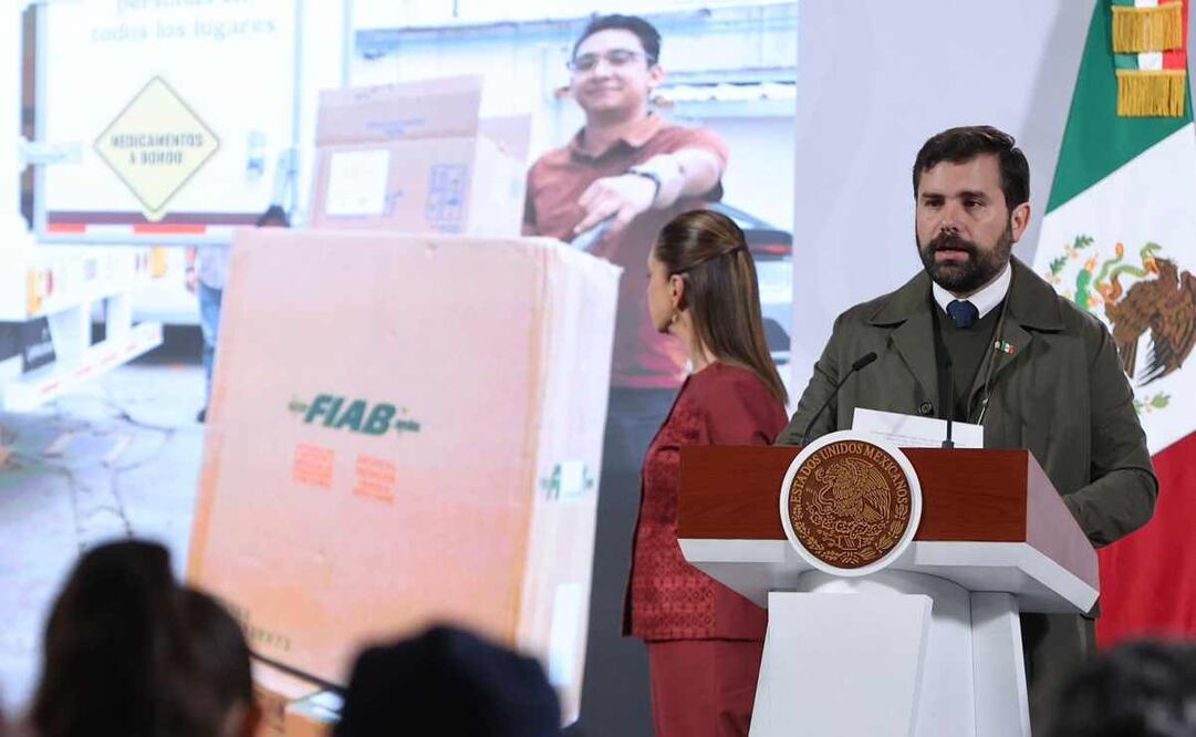 Alejandro Svarch, director general del IMSS-Bienestar, durante la mañanera del 24 de noviembre del 2025. Foto: Berenice Fregoso  / EL UNIVERSAL