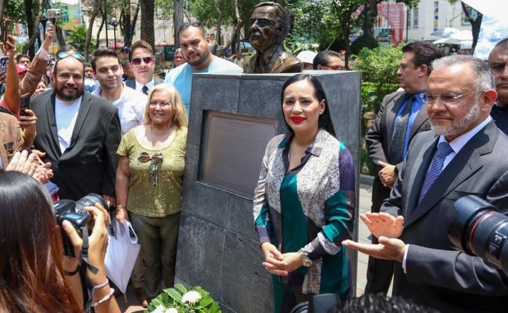Rotonda de los Locutores en la Plaza San Juan. Foto: Especial