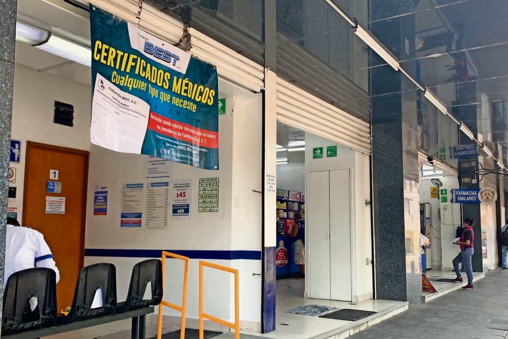 Suspenden 138 farmacias de CDMX por irregularidades. Foto: Archivo