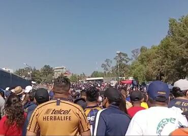 Olvidan la sana distancia en el Olímpico Universitario