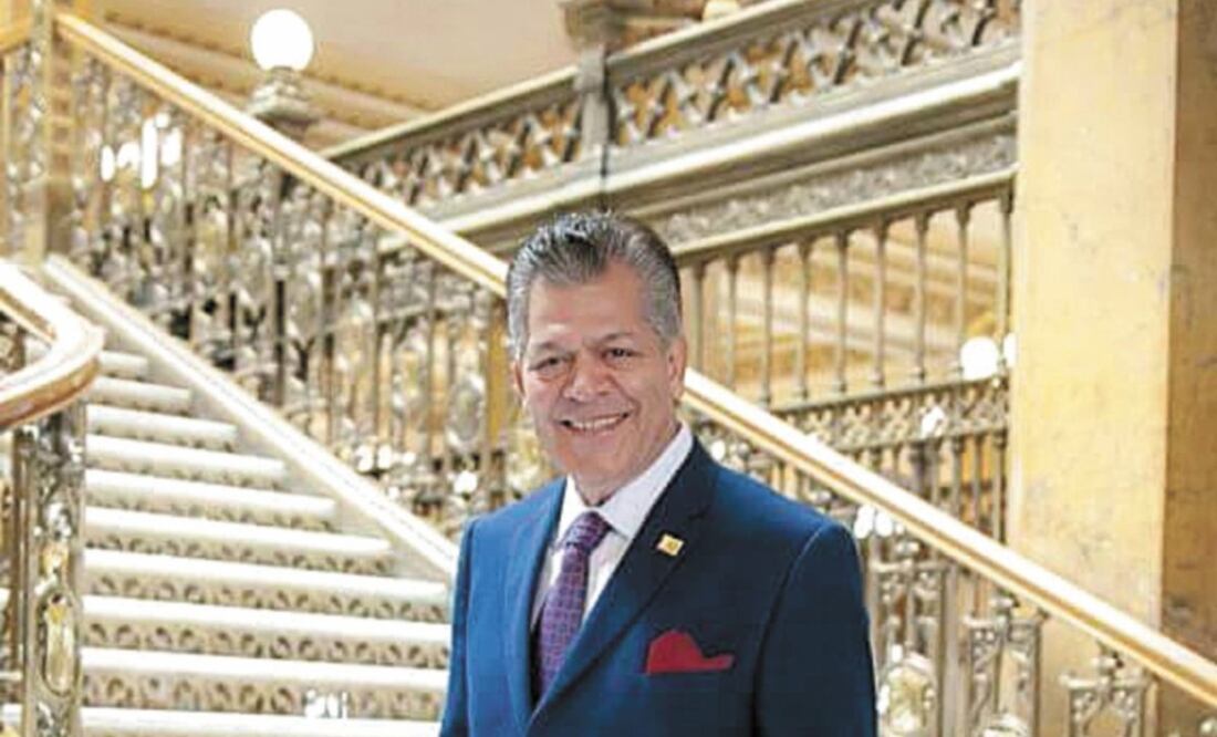 Luego de dedicarse a la política, "El Lobo" regresó a conducir en AM. FACEBOOK