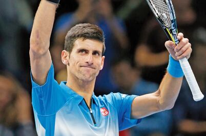 Djokovic avanza y va ante Nadal