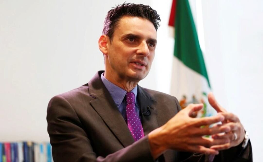 He called on all collaborators to lend their support to achieve all regulatory objectives without sacrificing the technical solvency that has marked the CRE for 25 years - Photo: Edgard Garrido/Reuters