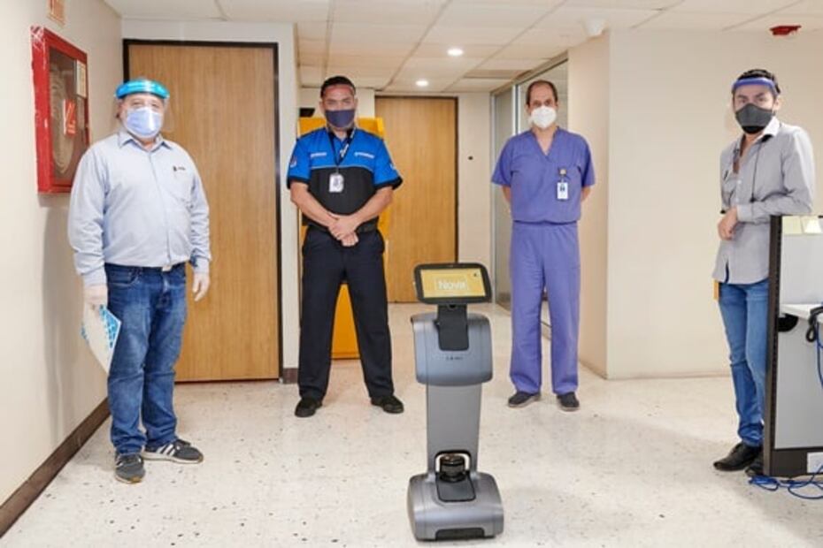 Temi, el robot que atiende a pacientes Covid en Nuevo León