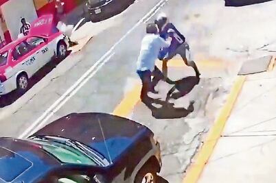 Investigan a 2 policías tras robo a hombre en V. Carranza