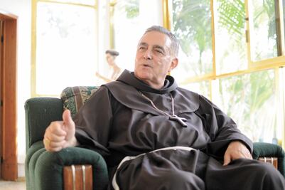 “Gobierno debe hablar con grupos armados”: obispo