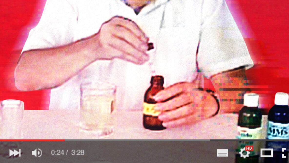 YouTube se eliminó cientos de videos que aseguran que la lejía es una "cura" para el autismo