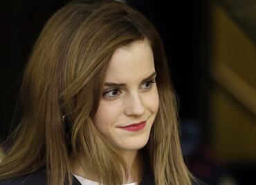Emma Watson celebra a J.K. Rowling con sexy foto