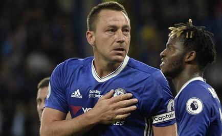 John Terry deja en vilo su retiro