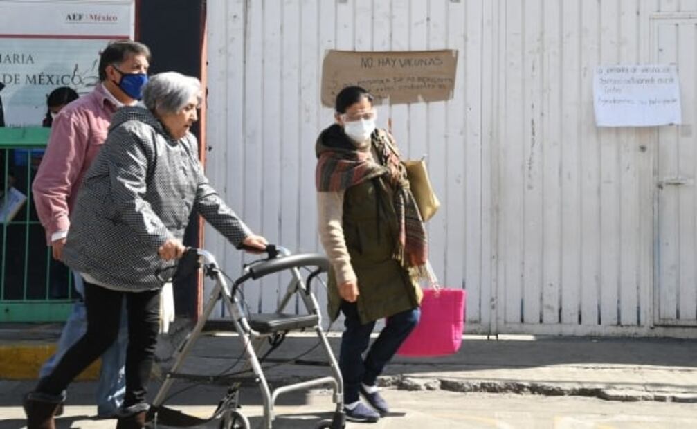 “No lleguen muy temprano”, pide Sheinbaum a adultos mayores que serán vacunados