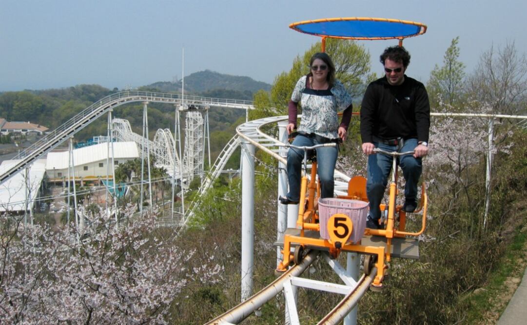El SkyCycle está compuesto por varias bicicletas que recorren una ruta de un kilómetro a más de 40 metros de altura. (Foto: Michael Calore/snackfight)