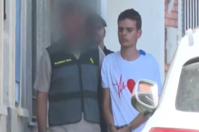 "A mi hijo no lo han tratado con amor", dice padre del joven que asesinó a un niño de 11 años en España