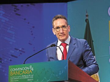 Confianza y mejores productos financieros, principales retos para la banca: Mifel; “puede haber una banca honesta sin engañar a usuarios"