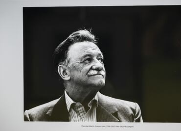 Fotografías inéditas reflejan a un Mario Benedetti "íntimo y humano"