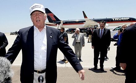 Trump promete trabajo a latinos: "me amarán"