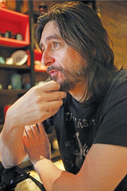 Para el músico, lanzar su segundo álbum en solitario es un ejercicio de humildad (VALENTE ROSAS. EL UNIVERSAL)