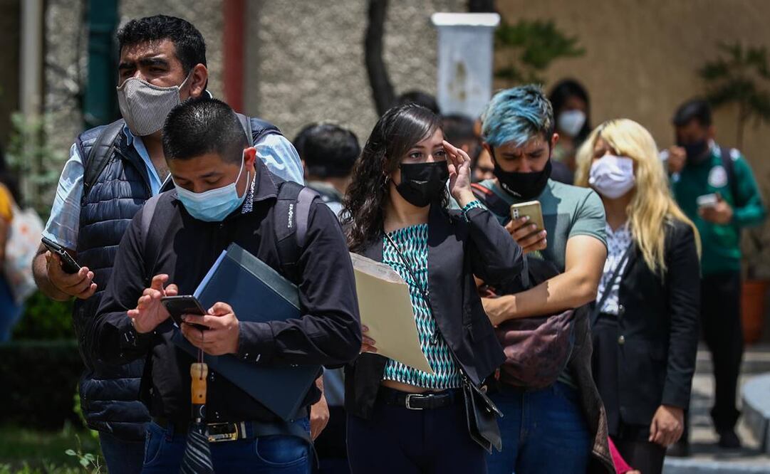 Jóvenes en Feria Nacional del Empleo. Foto: Archivo EL UNIVERSAL