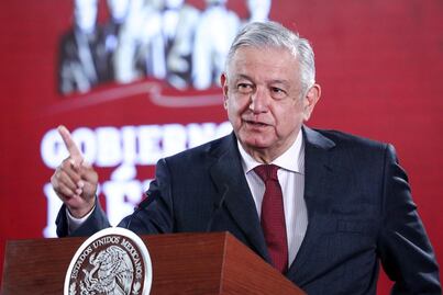 Prioridad, acabar con corrupción en migracion y aduanas: AMLO