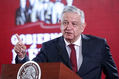 Prioridad, acabar con corrupción en migracion y aduanas: AMLO